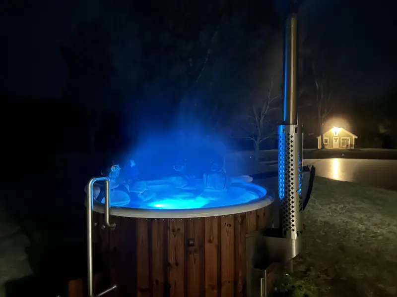 Hot tub in the evening