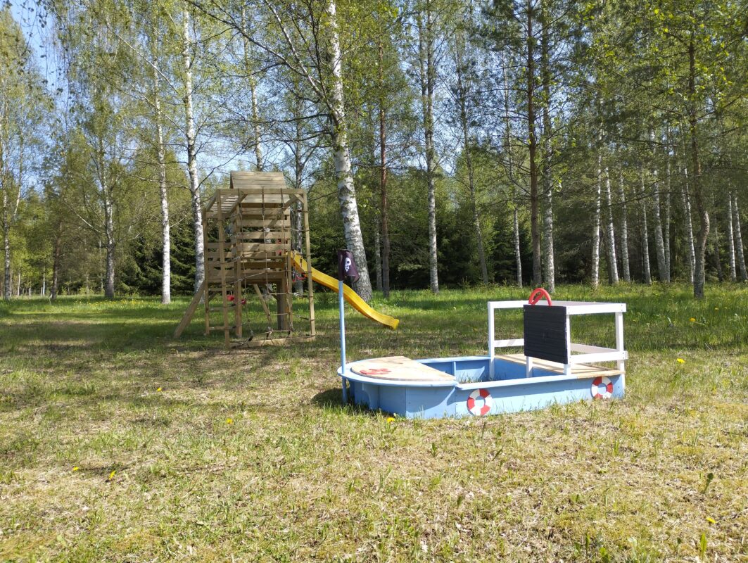 Children's play area